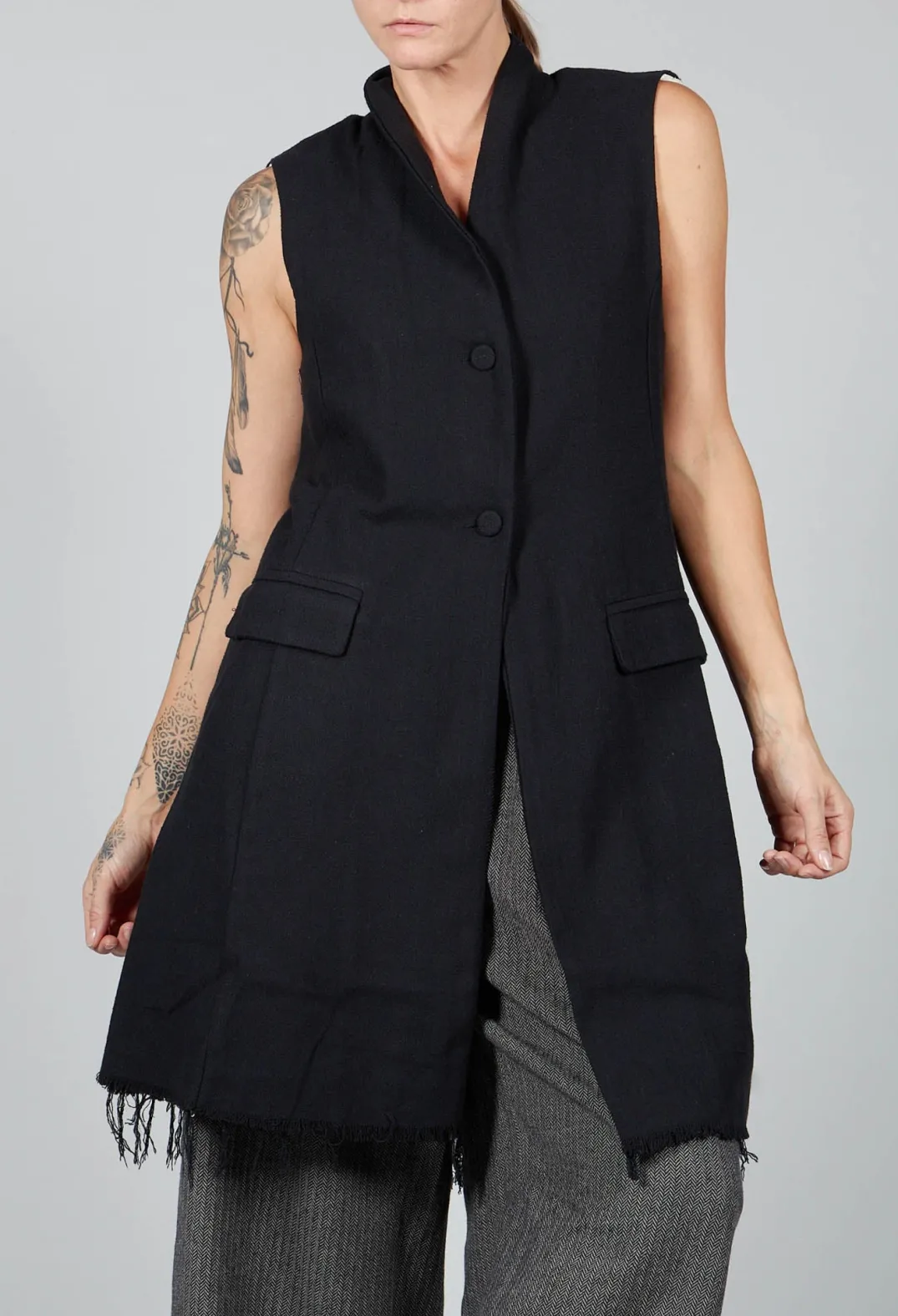 Amici Jackets^Long Button Up Vest in Black