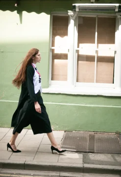 Isabel Benenato Cardigans^Long Cardigan in Black