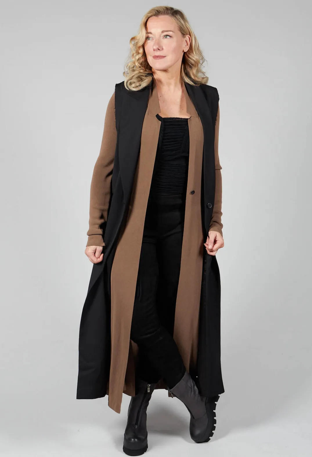 Isabel Benenato Cardigans^Long Knit Cardigan in Soil