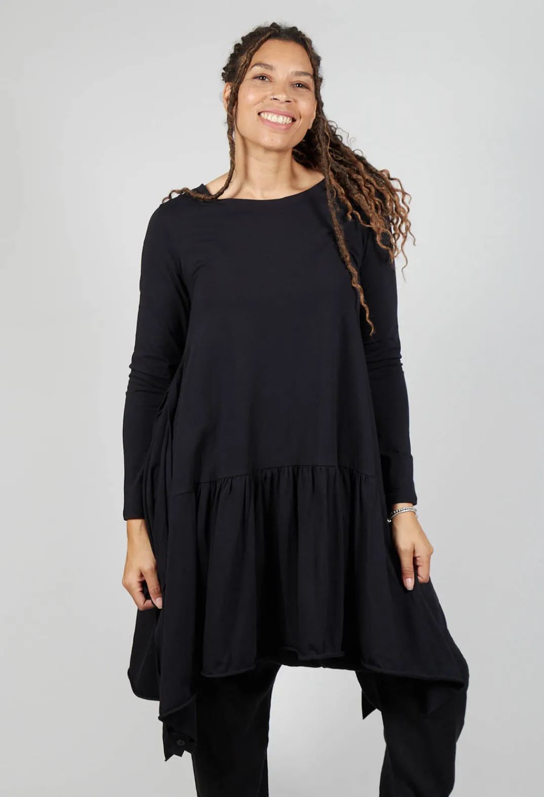 Pluslavie Tops^Long Ribbon Shirt in Black
