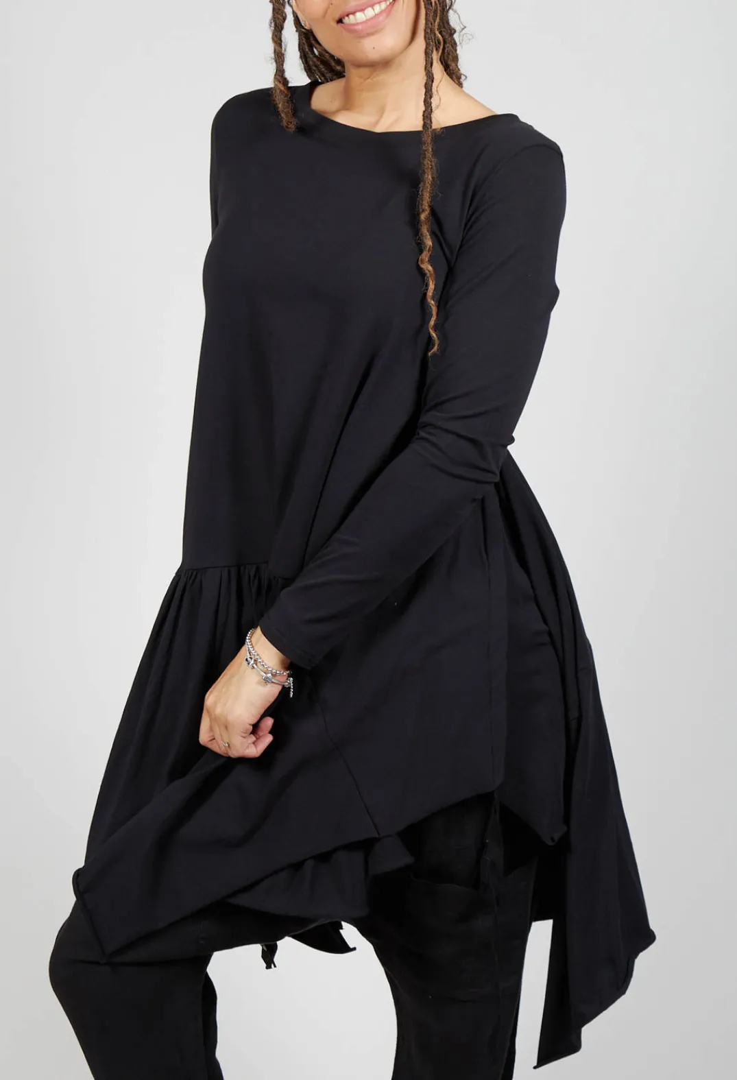 Pluslavie Tops^Long Ribbon Shirt in Black