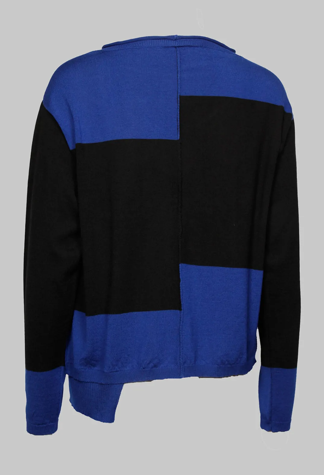 Nijii Jumpers^Long Sleeve Sweater in Royal Blue and Black