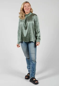 Niù Shirts & Blouses^Long Sleeved Silk Blouse in Green
