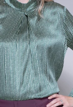 Niù Shirts & Blouses^Long Sleeved Silk Blouse in Green