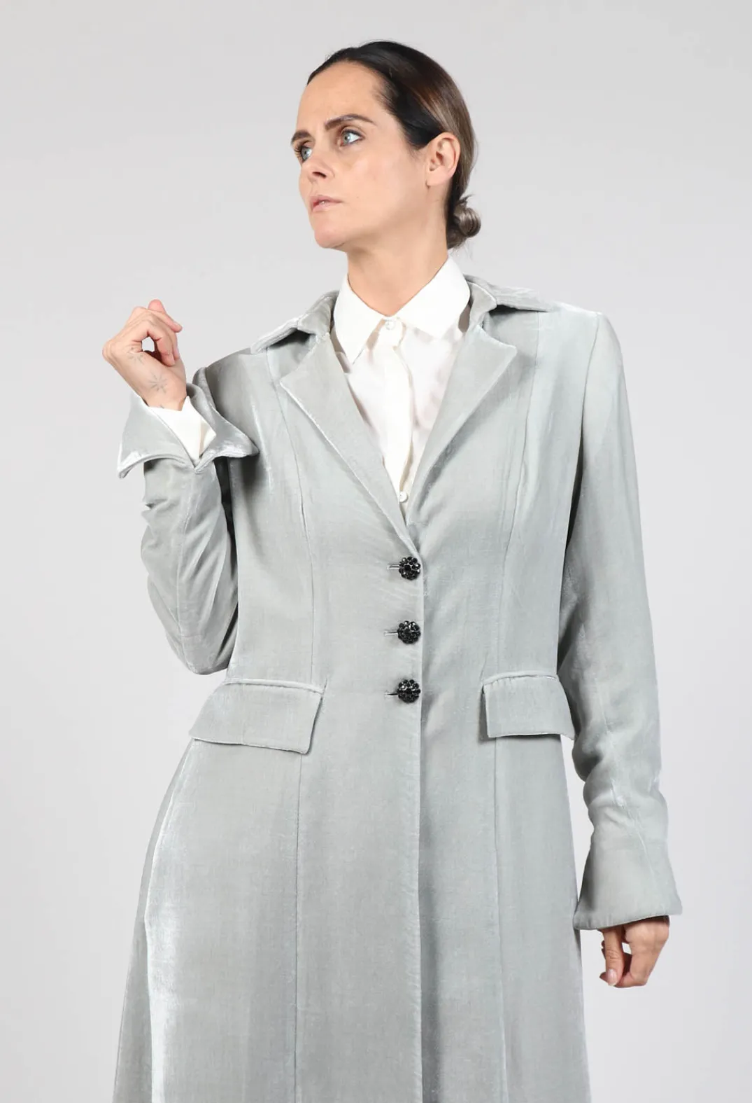 T.ba Coats^Long Velvet Coat in Pearl
