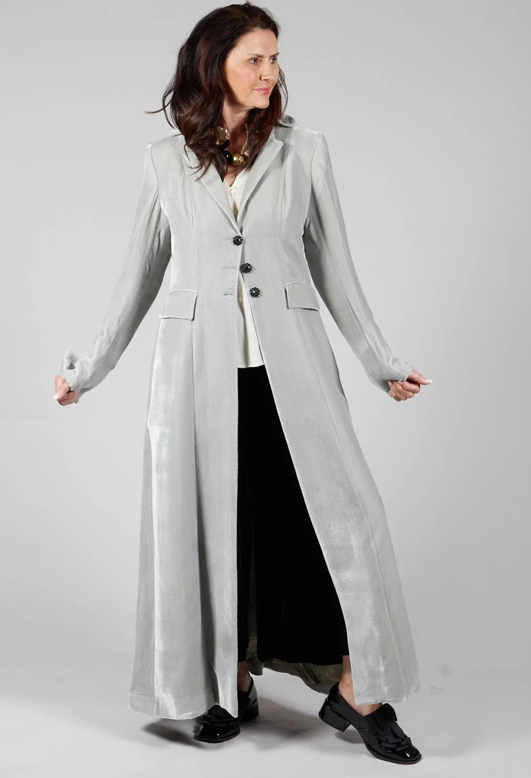 T.ba Coats^Long Velvet Coat in Pearl
