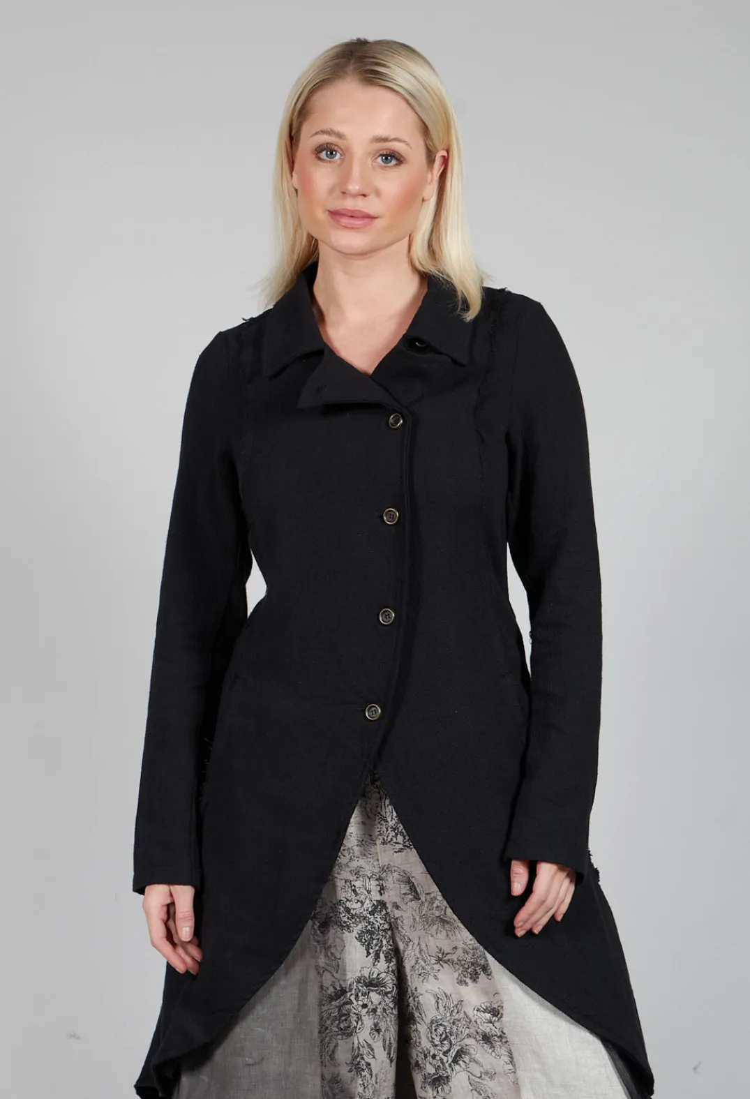 Sanctamuerte Jackets^Longline Layered Jacket in Nero