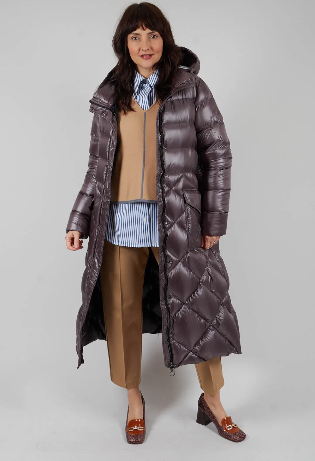 Beatrice B Coats^Longline Puffer Coat in Mud