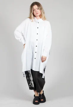 Moyuru Shirts & Blouses^Longline Shirt with Print at Hemline in White and Black