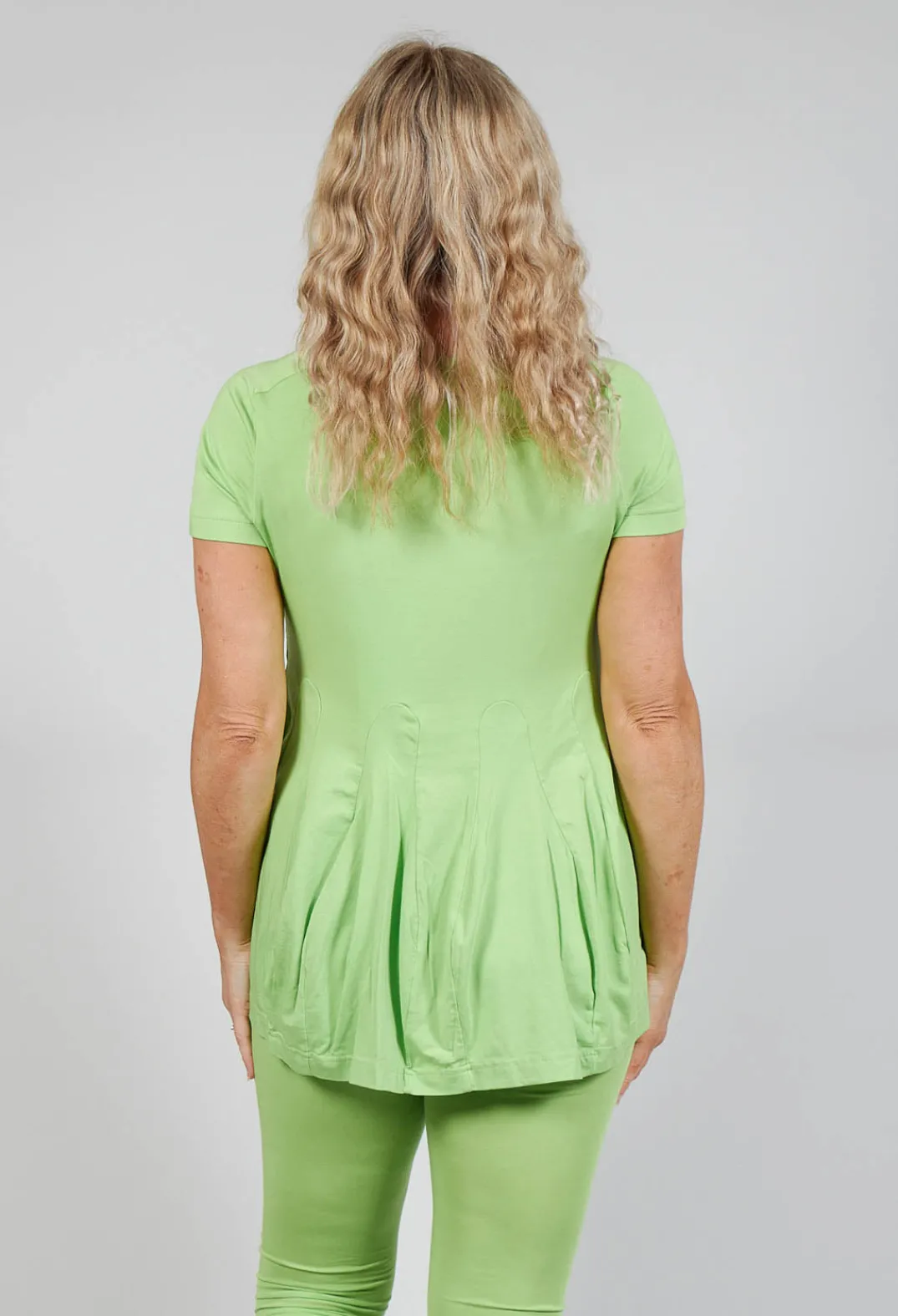 Rundholz Black Label Tops^Longline T-Shirt in Lime