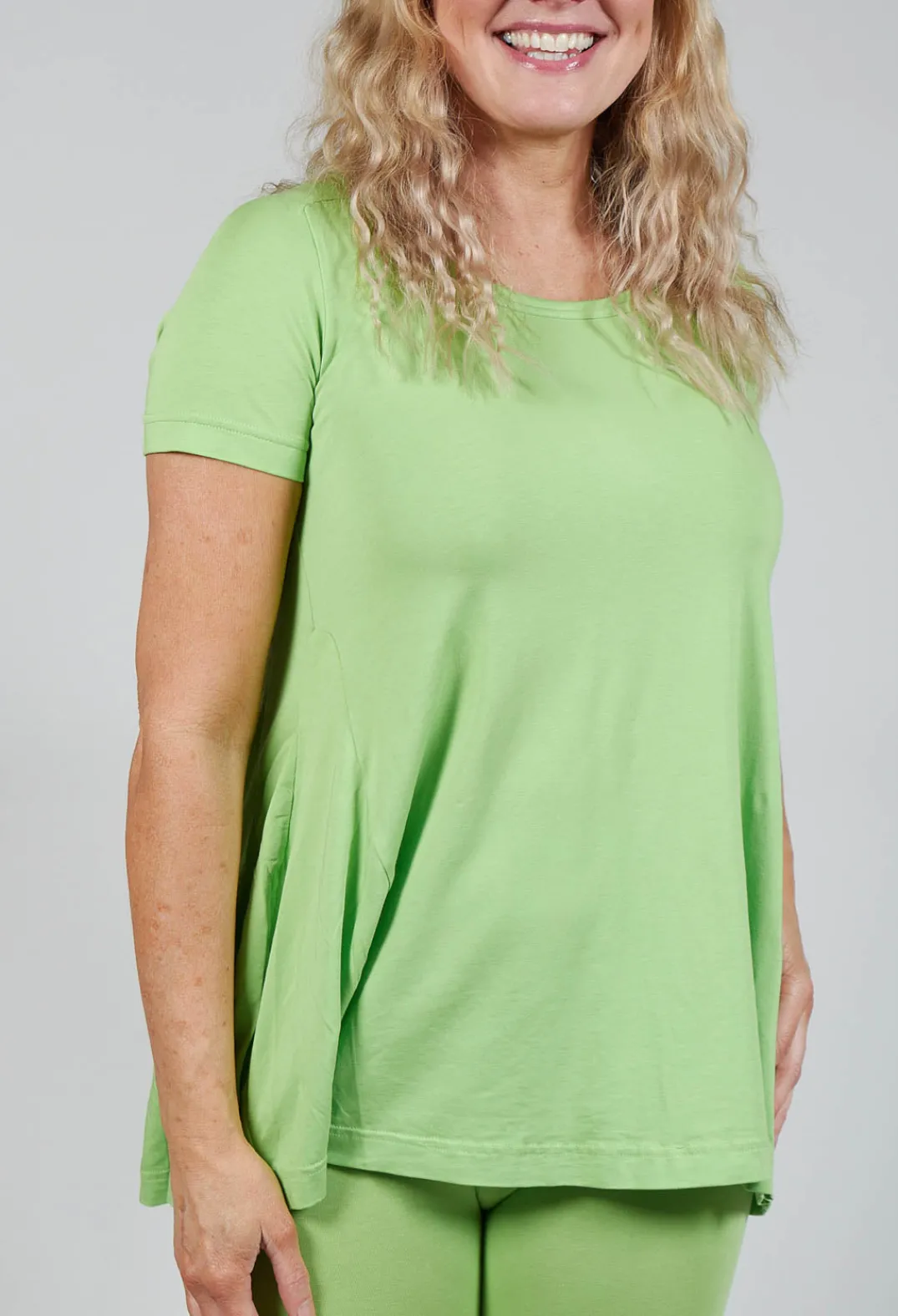 Rundholz Black Label Tops^Longline T-Shirt in Lime