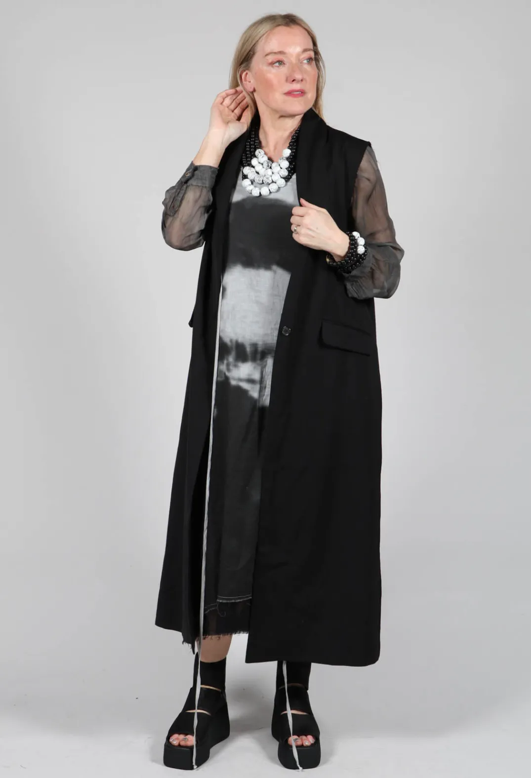 Isabel Benenato Jackets^Longline Waistcoat in Black