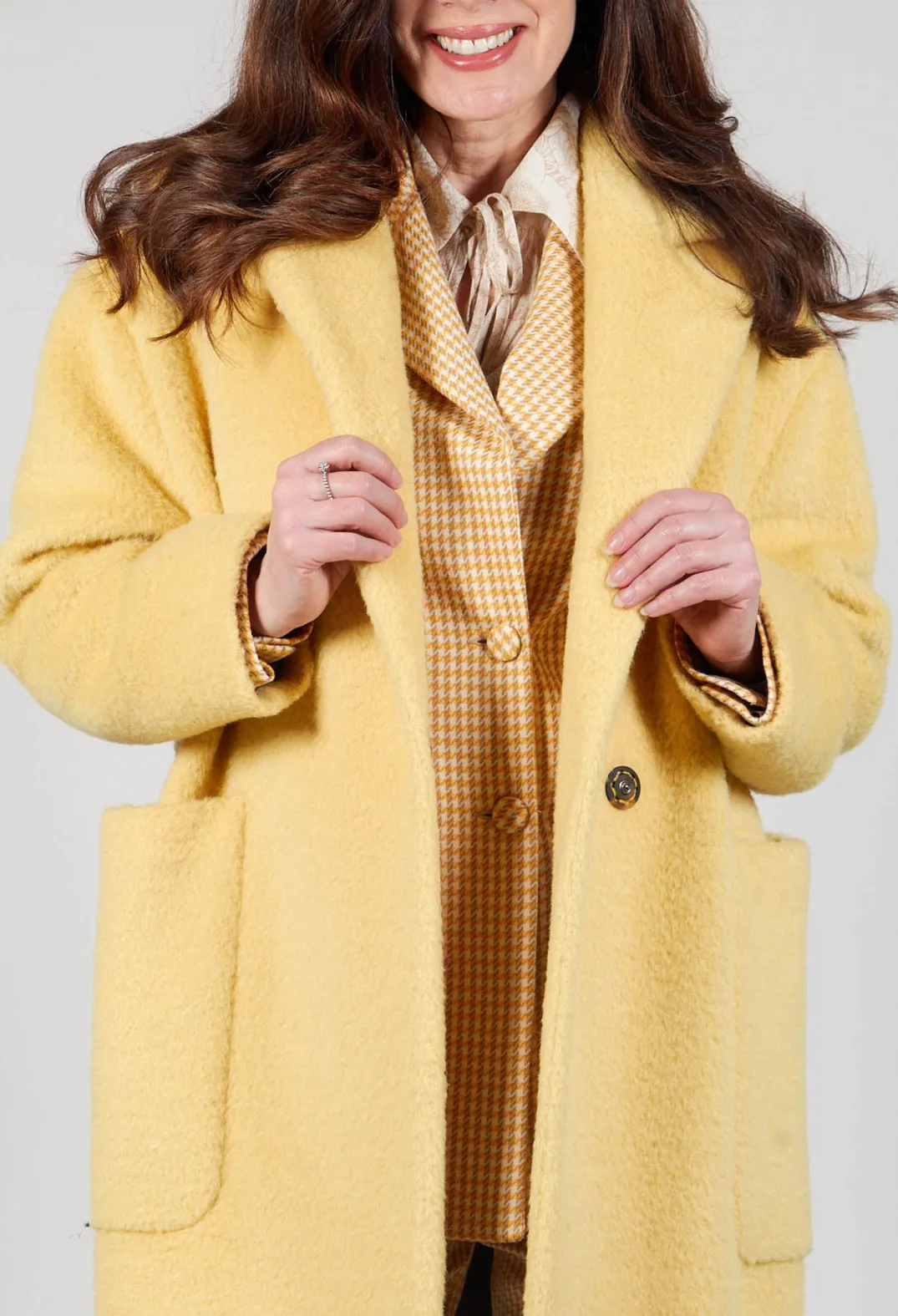 Beatrice B Coats^Longline Wool Coat in Cream Yellow