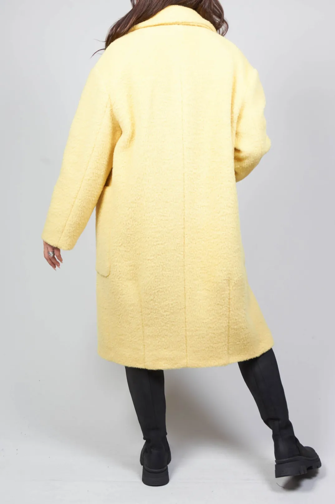 Beatrice B Coats^Longline Wool Coat in Cream Yellow