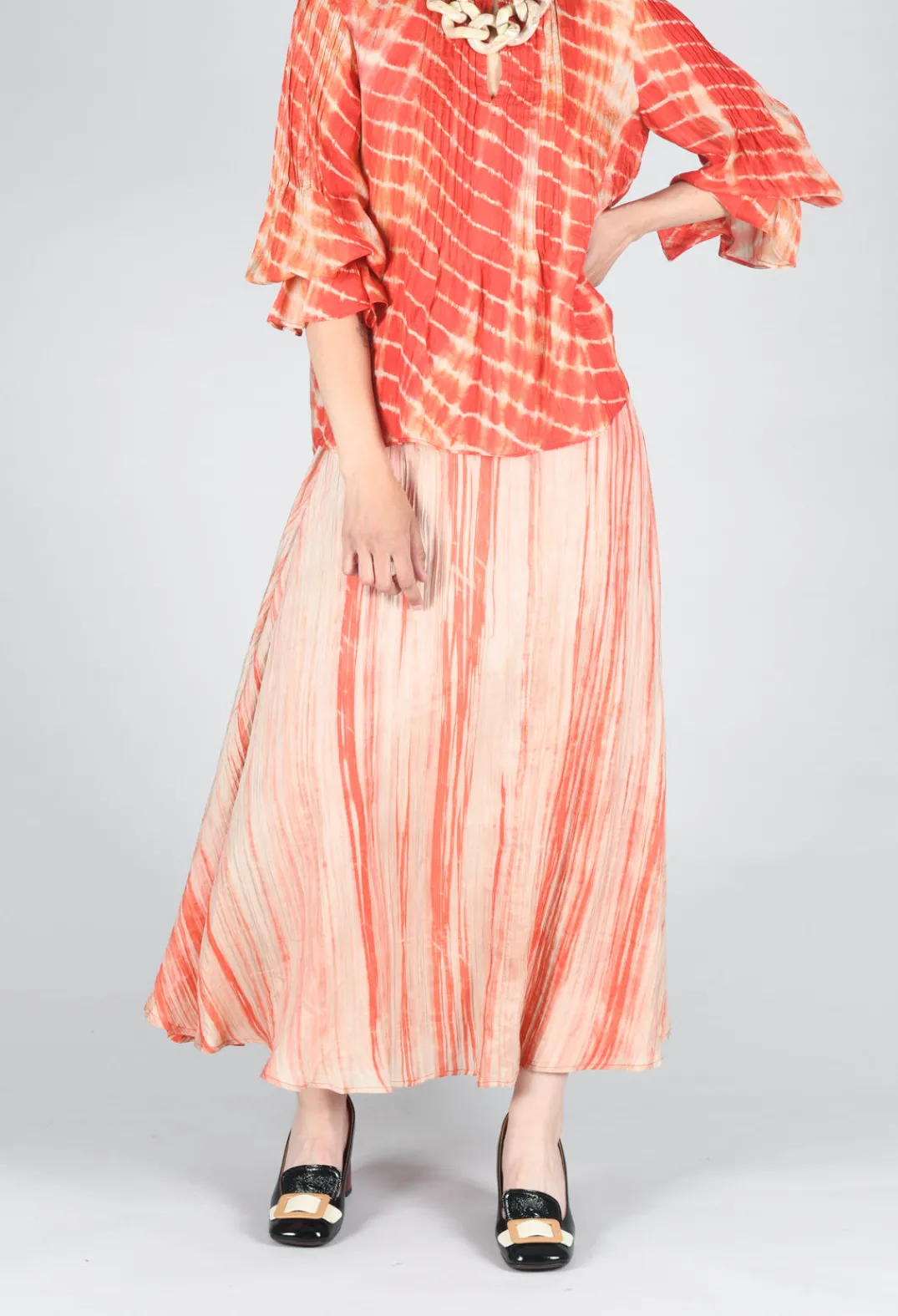 Bianco Levrin Skirts^Lotus Skirt in Coral and Beige