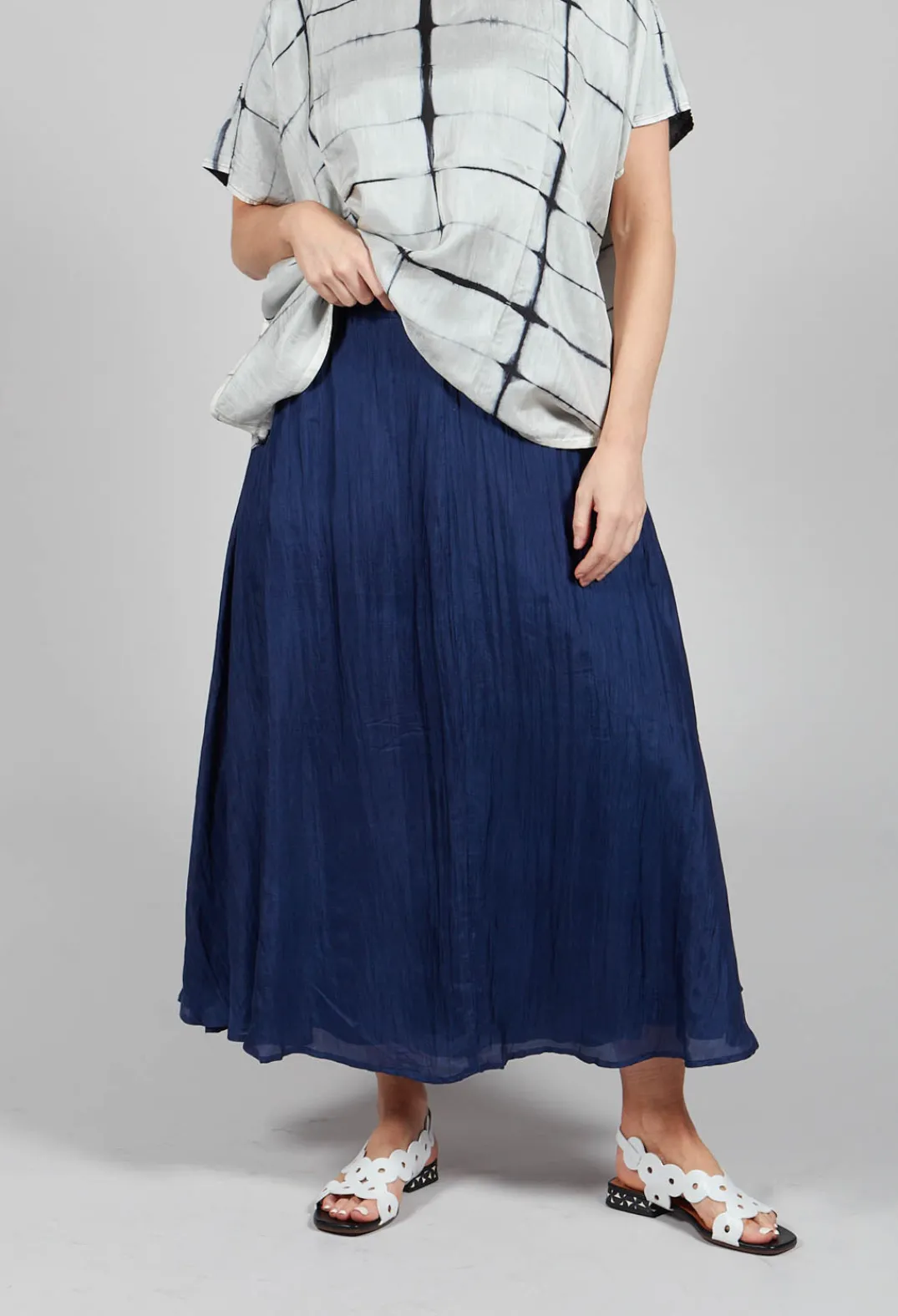 Bianco Levrin Skirts^Lotus Skirt in Navy
