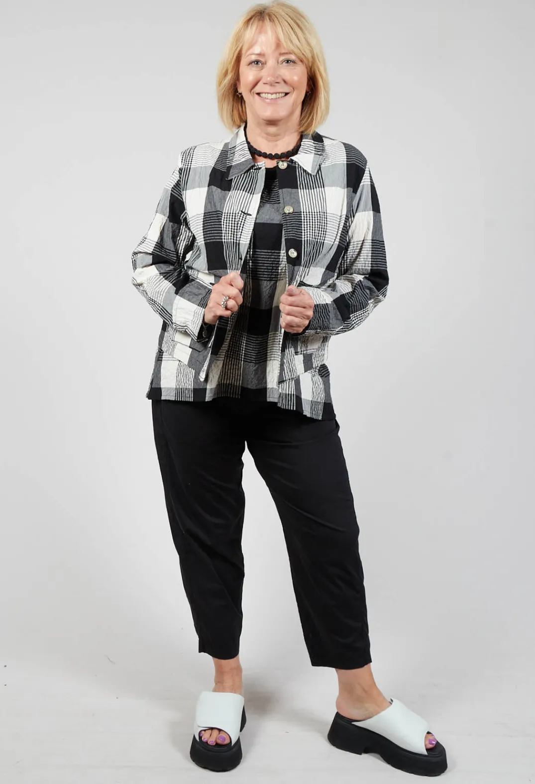 Mama B Shirts & Blouses^Macro Q Shirt in Nero