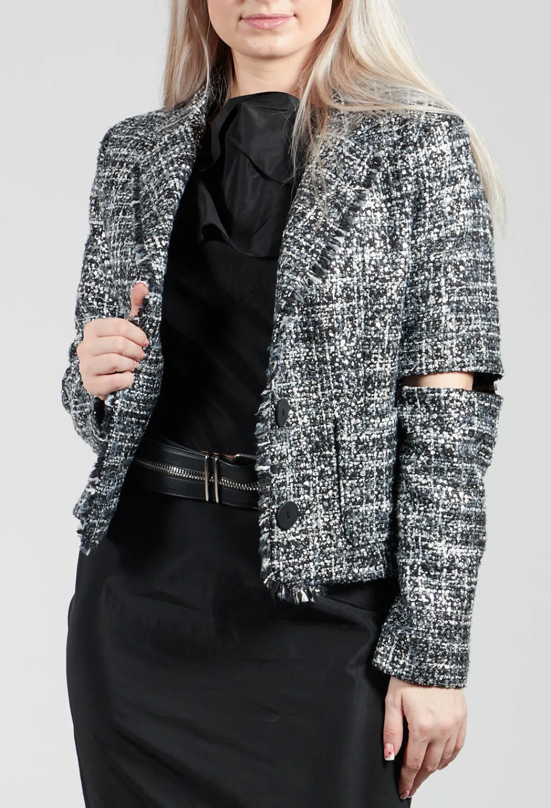 Xenia Design Jackets^Metallic Jacket in Black / Silver
