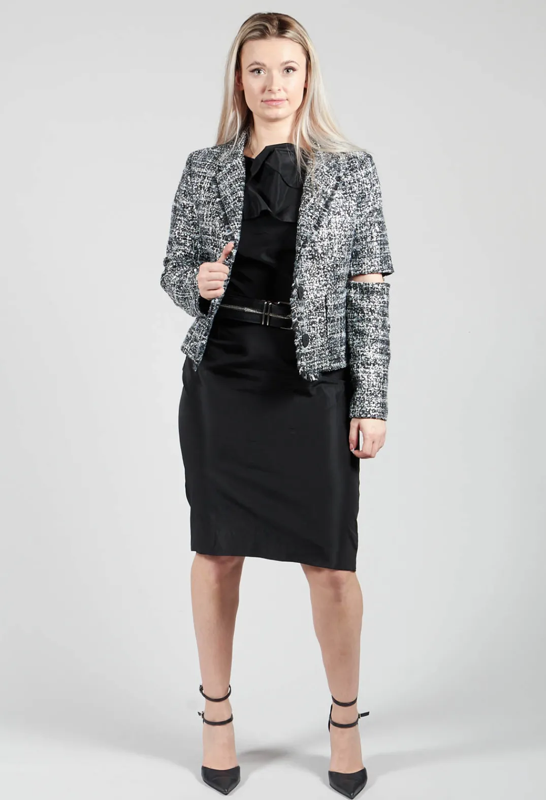 Xenia Design Jackets^Metallic Jacket in Black / Silver