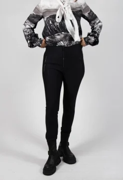 High Trousers^Minimalist Trousers in Black