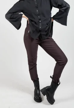 High Trousers^Minimalist Trousers in Burgundy