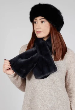 Rene Derhy Scarves^Neige Scarf in Noir