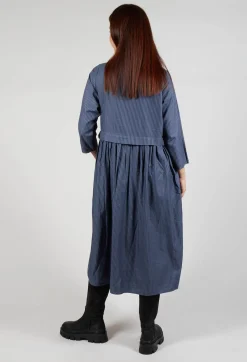Privatsachen Dresses^Obendreist Dress in Staub