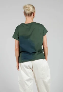 Moyuru Jumpers^Ombre T-Shirt in Green