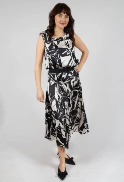 High Skirts^On Point Skirt in Navy Print