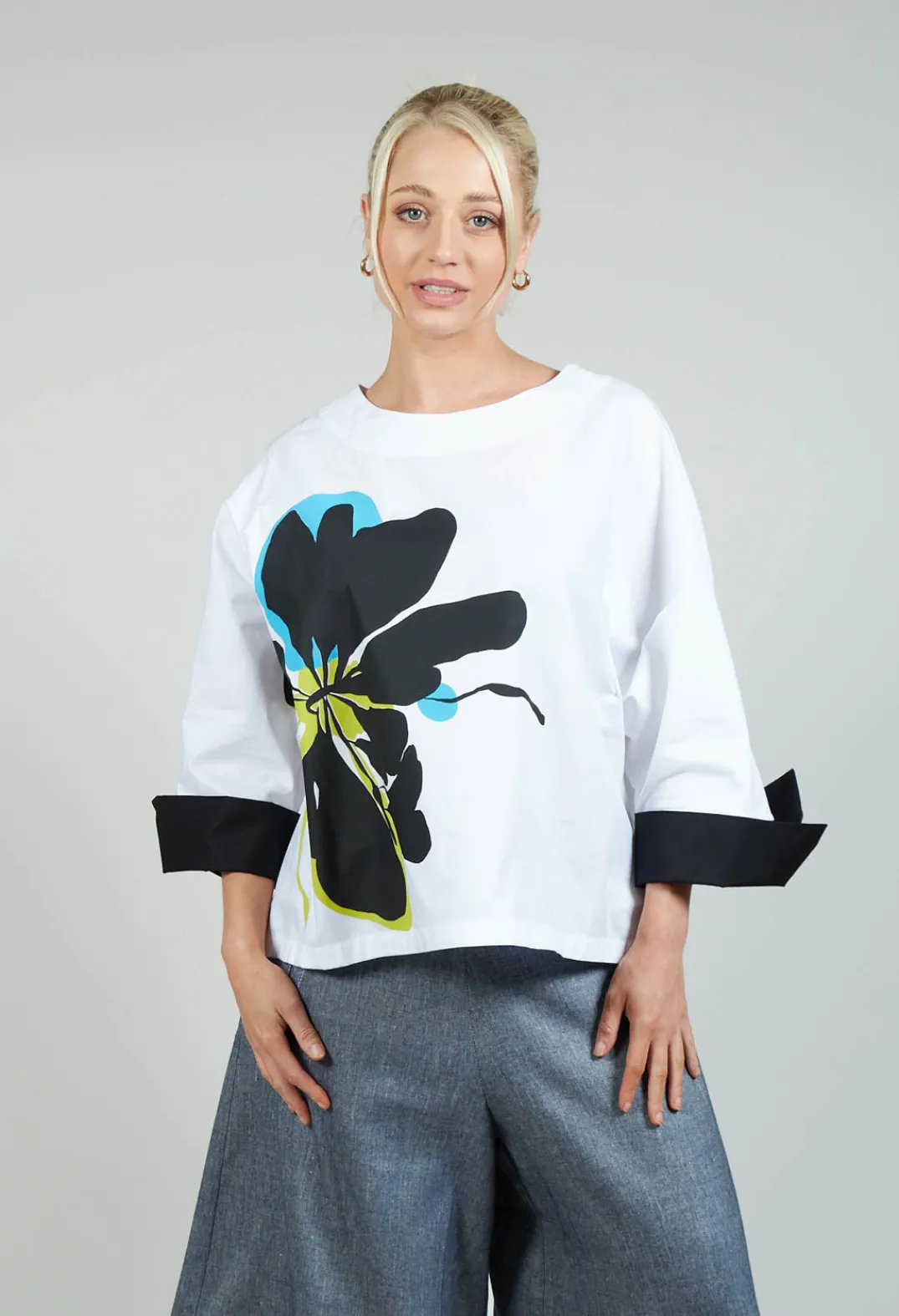 Bize Tops^Open-back Print Top in White