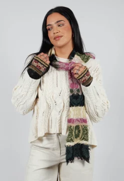 Butapana Scarves^Oriental Wool Scarf in Orchid