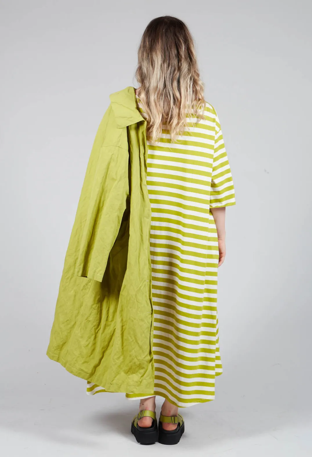 Apuntob Dresses^Oversized T-Shirt Dress in Pistachio