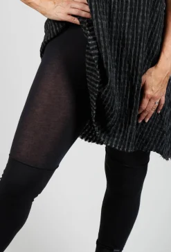 a_me Leggings^Pa Leggings in Black
