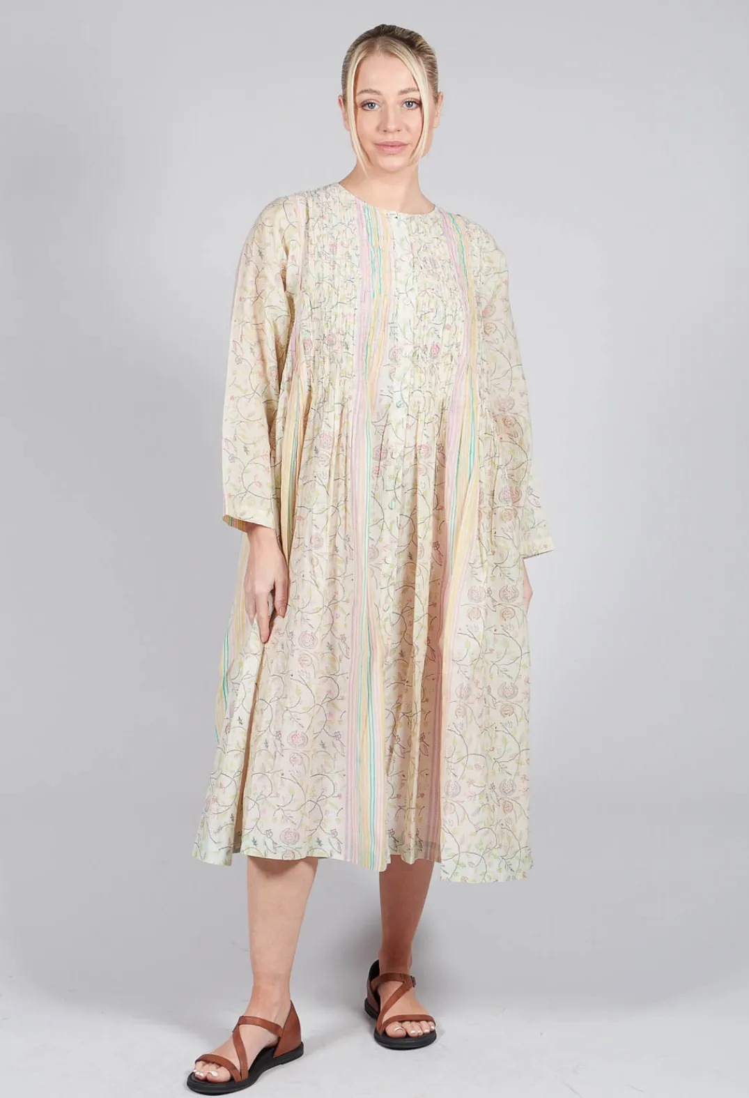 Eka Dresses^Parle Dress in Multicolour
