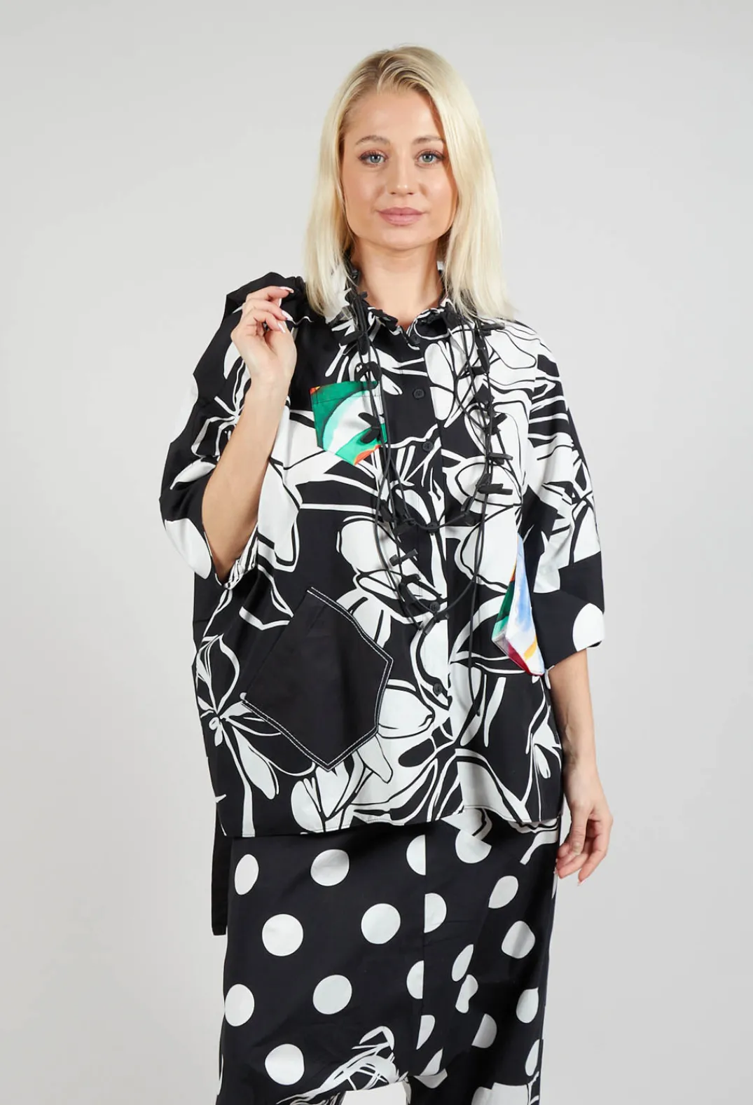 Bize Shirts & Blouses^Patterned Shirt in Original Black