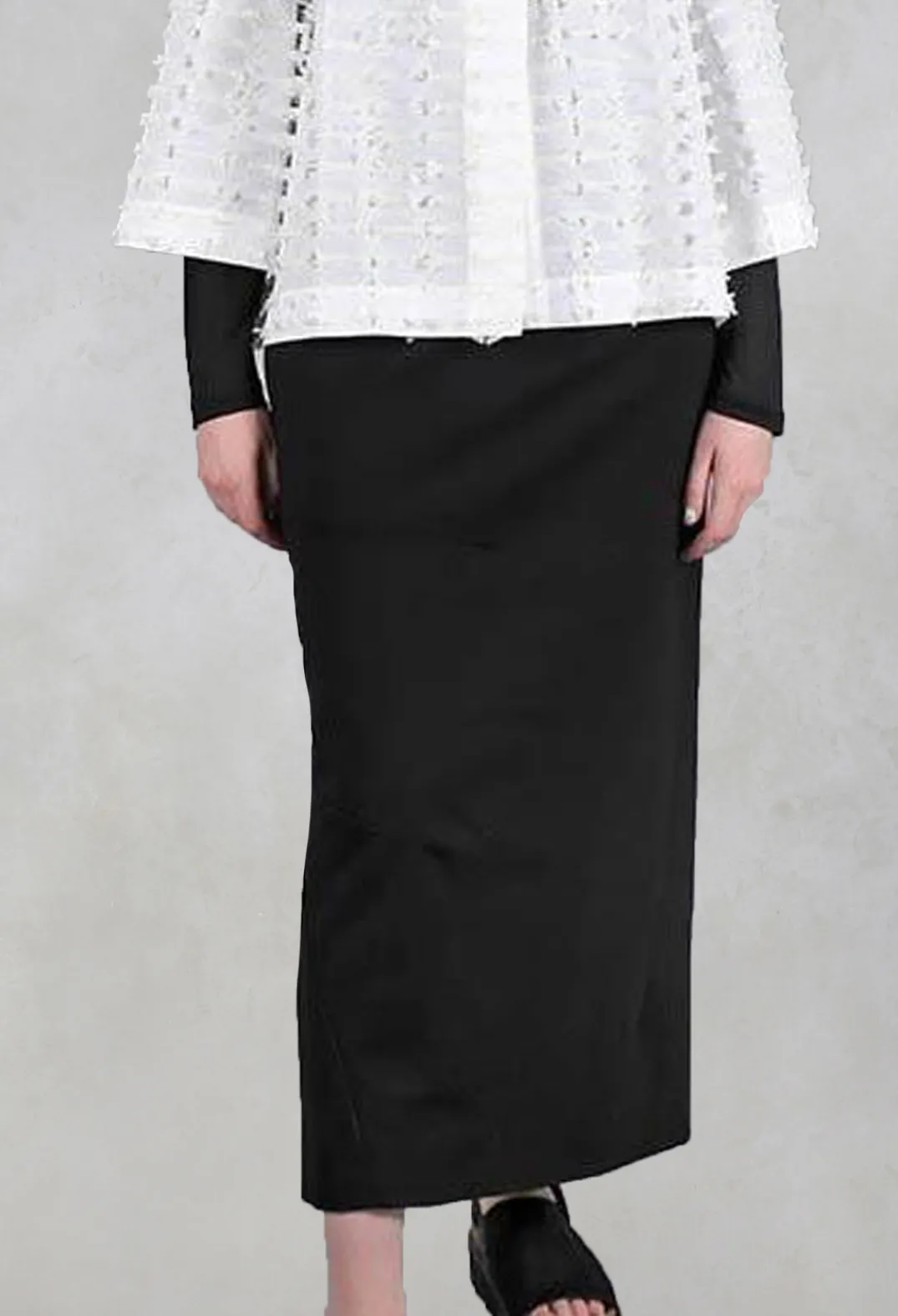 Nuovo Borgo Skirts^Pencil Skirt with Back Slit in Black