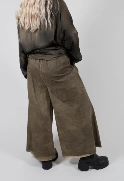 Sanctamuerte Trousers^Pleat Front Trousers in Gabardina di Cotone Green Tuscany