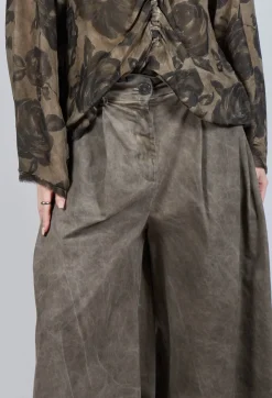 Sanctamuerte Trousers^Pleat Front Trousers in Gabardina di Cotone Green Tuscany