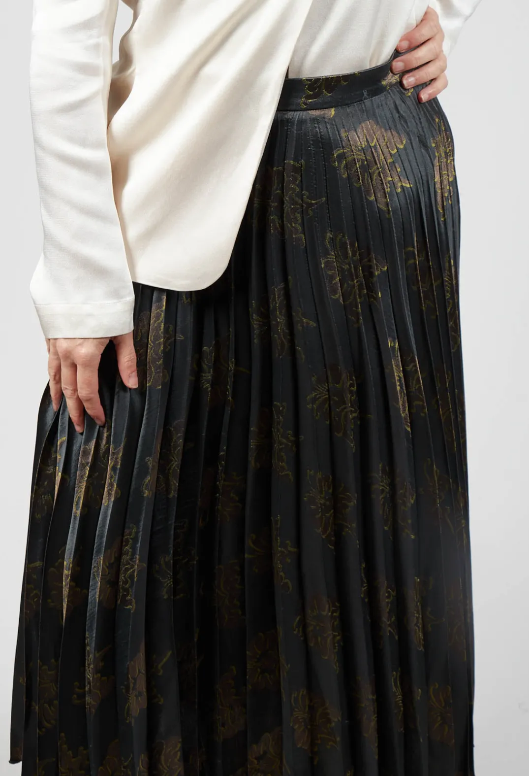 Maliparmi Skirts^Pleated Midi Skirt in Grigio / Moro / Lime