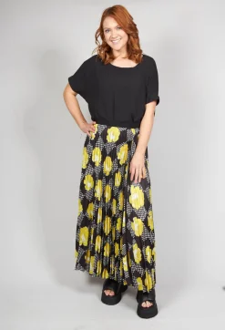 Beatrice B Skirts^Pleated Midi Skirt in Yellow