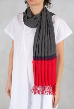 Exquisite J Scarves^Pleated Scarf in Grey/Red