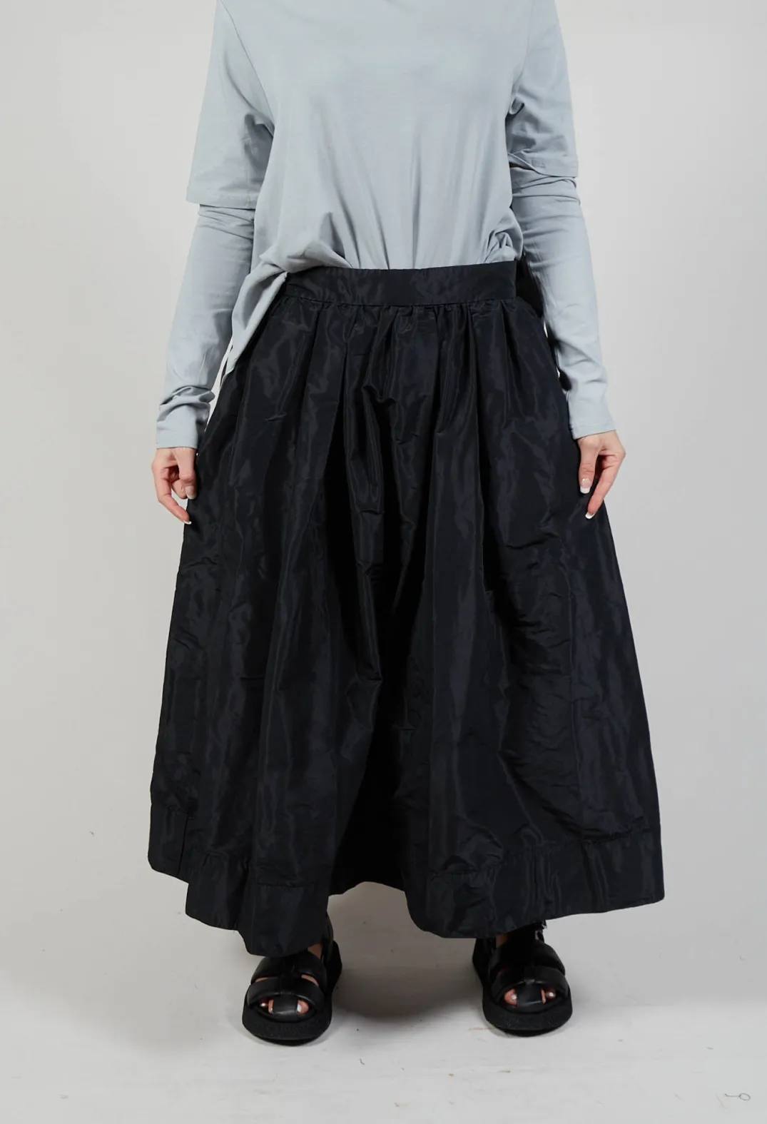Pluslavie Skirts^Pleated Skirt in Black