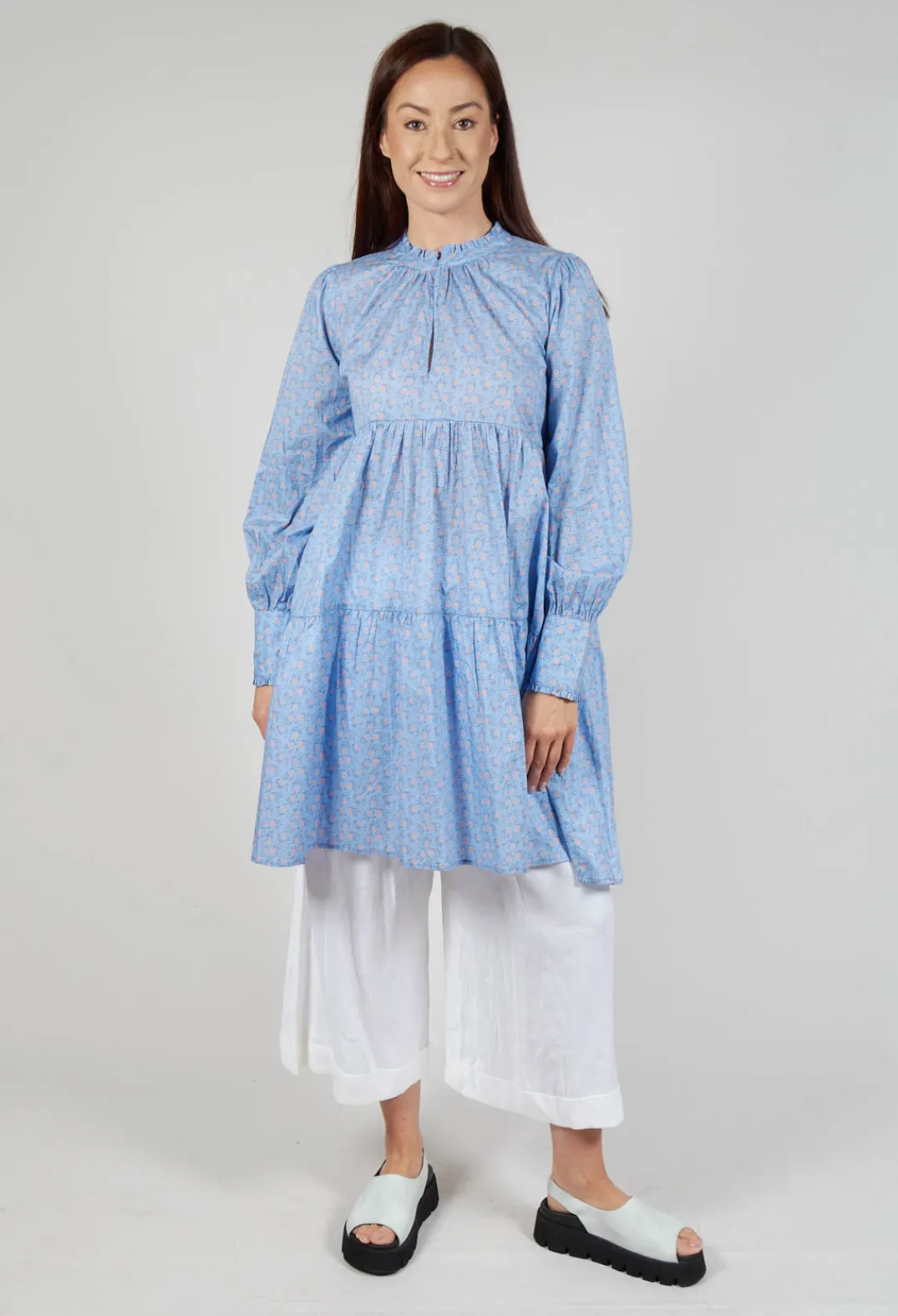 Les Filles d'Ailleurs Trousers^Pleated Wide Leg Trousers in White