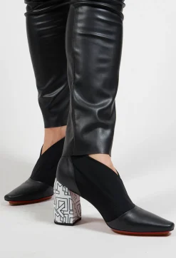 Malloni Heels|Boots^Pointed Heeled Ankle Boots in Pamlos / Ludlamite Black