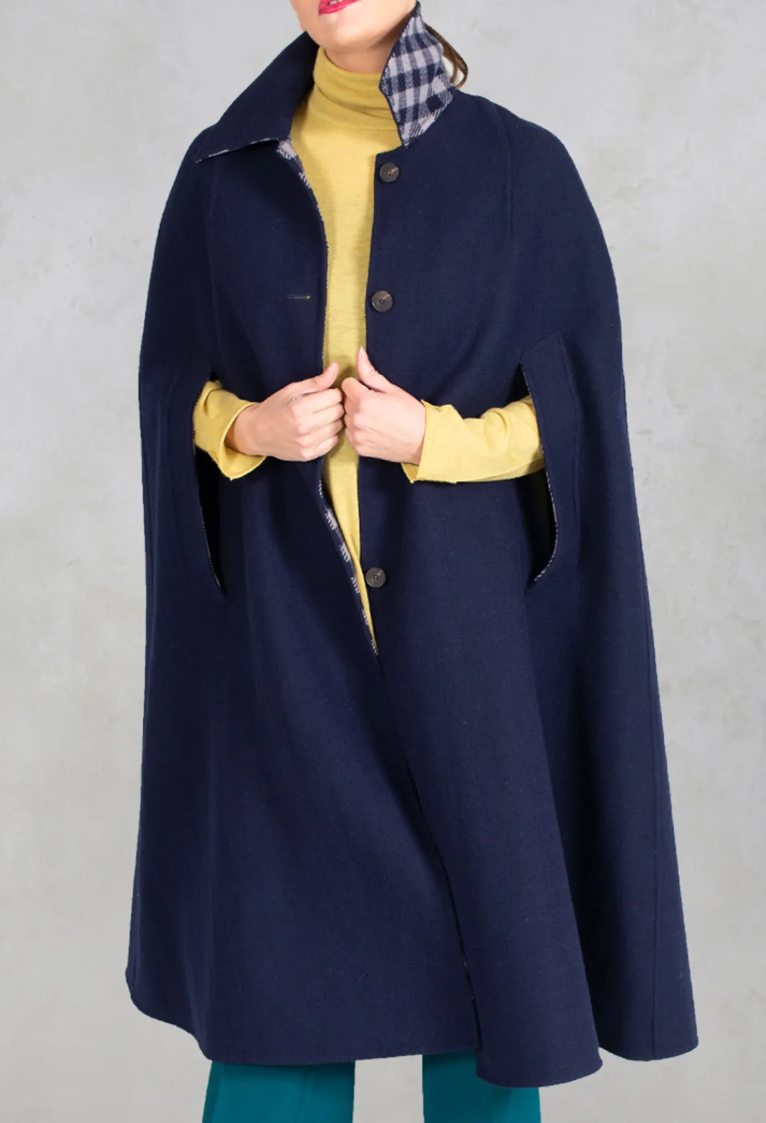 Maliparmi Coats^Poncho Coat in Blu Profondo