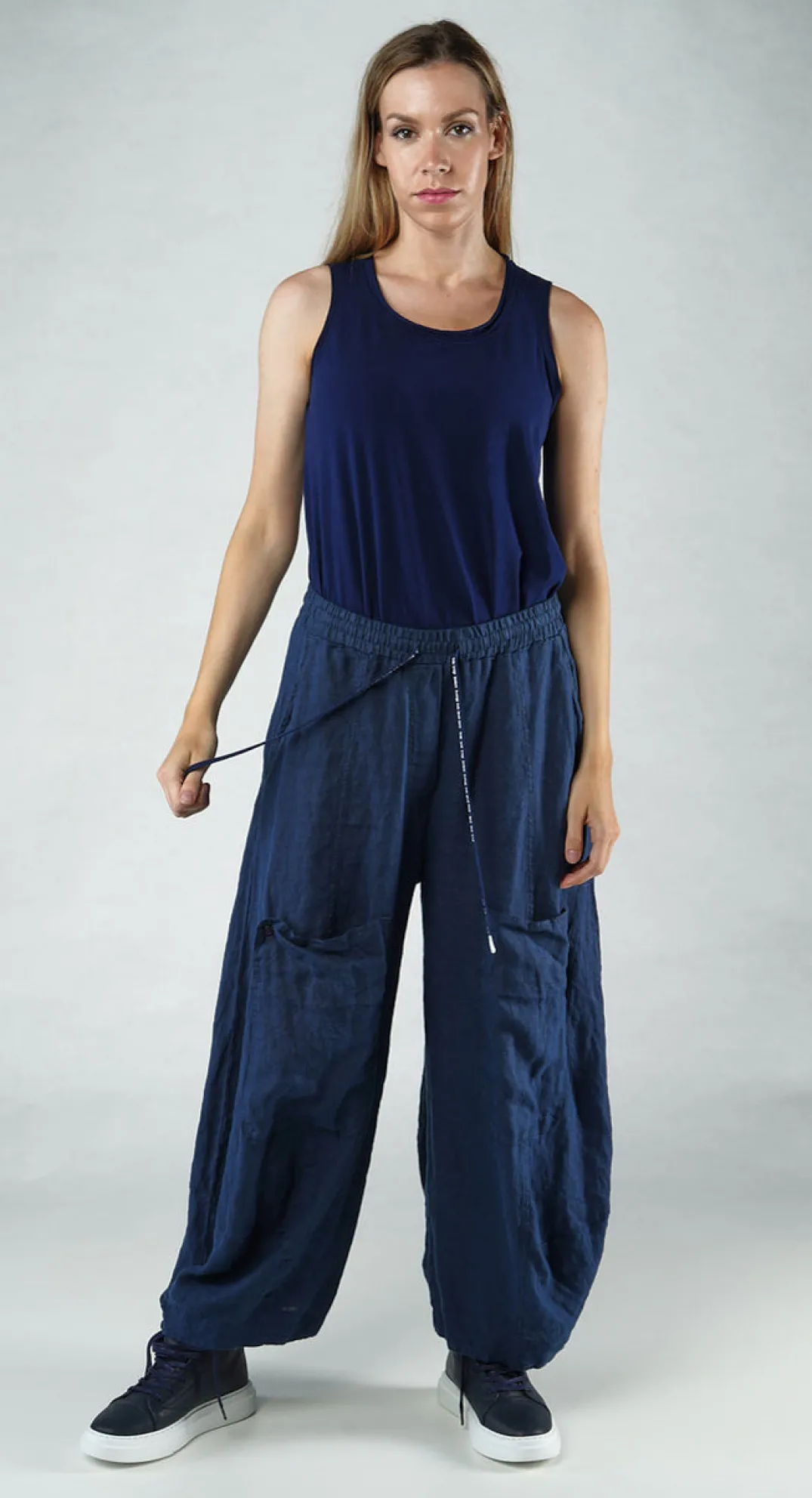 Rundholz Black Label Trousers^PRE-ORDER - Cargo Linen Trousers in Navy