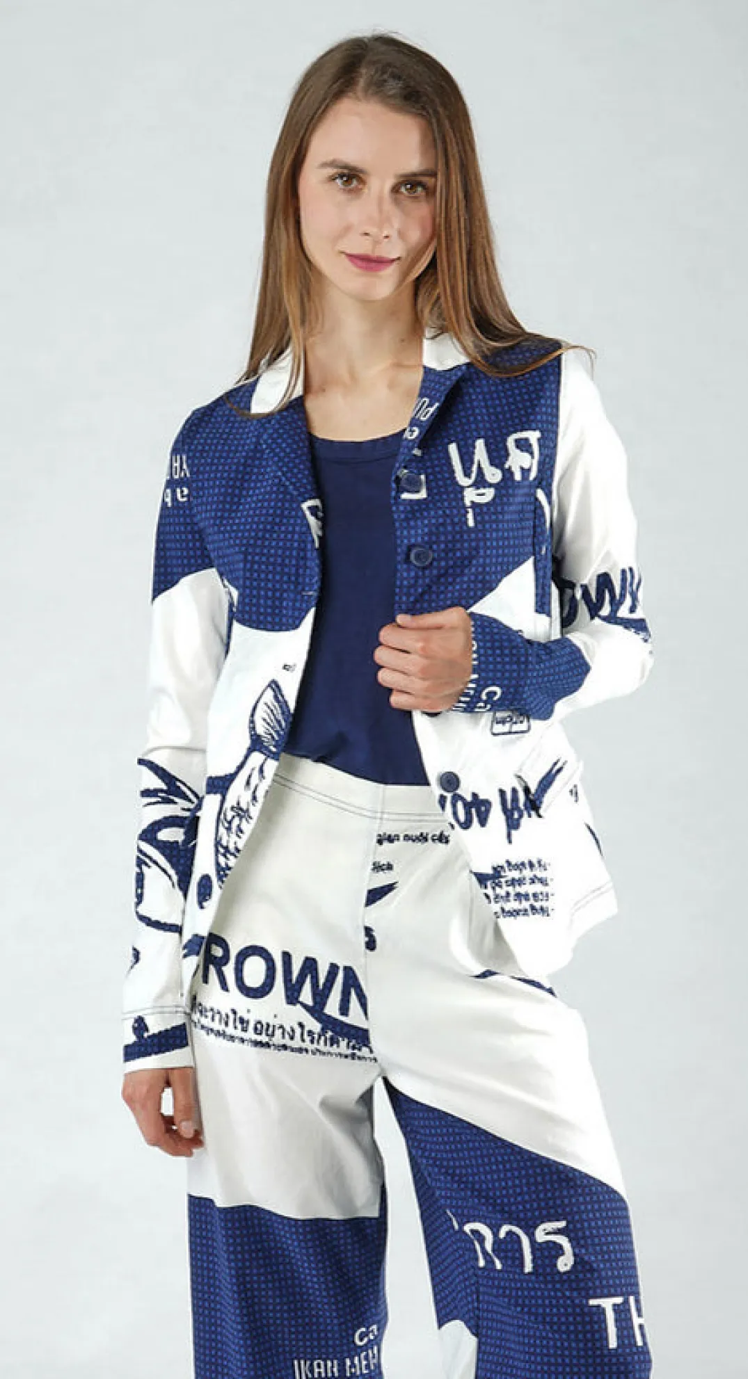 Rundholz Black Label Jackets^PRE-ORDER - Fitted Jacket in Malibu Print (Pictured in Navy Print)