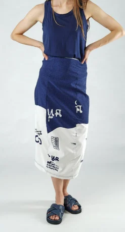 Rundholz Black Label Skirts^PRE-ORDER - Pull On Curved Hem Pencil Skirt in Black Print (Pictured in Navy Print)