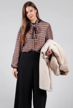 Beatrice B Shirts & Blouses^Printed Blouse in Brown