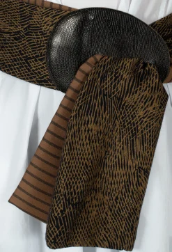 Spazioif Scarves^Printed Scarf in Brown/Black